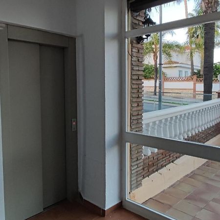 Apartamento Omega Ll Apartment Торемолинос Екстериор снимка