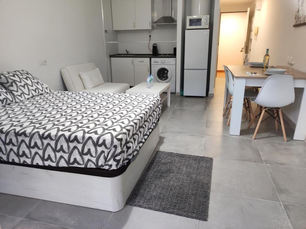 Apartamento Omega Ll Apartment Торемолинос Екстериор снимка