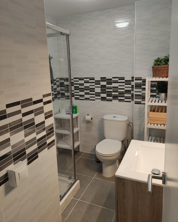 Apartamento Omega Ll Apartment Торемолинос Екстериор снимка